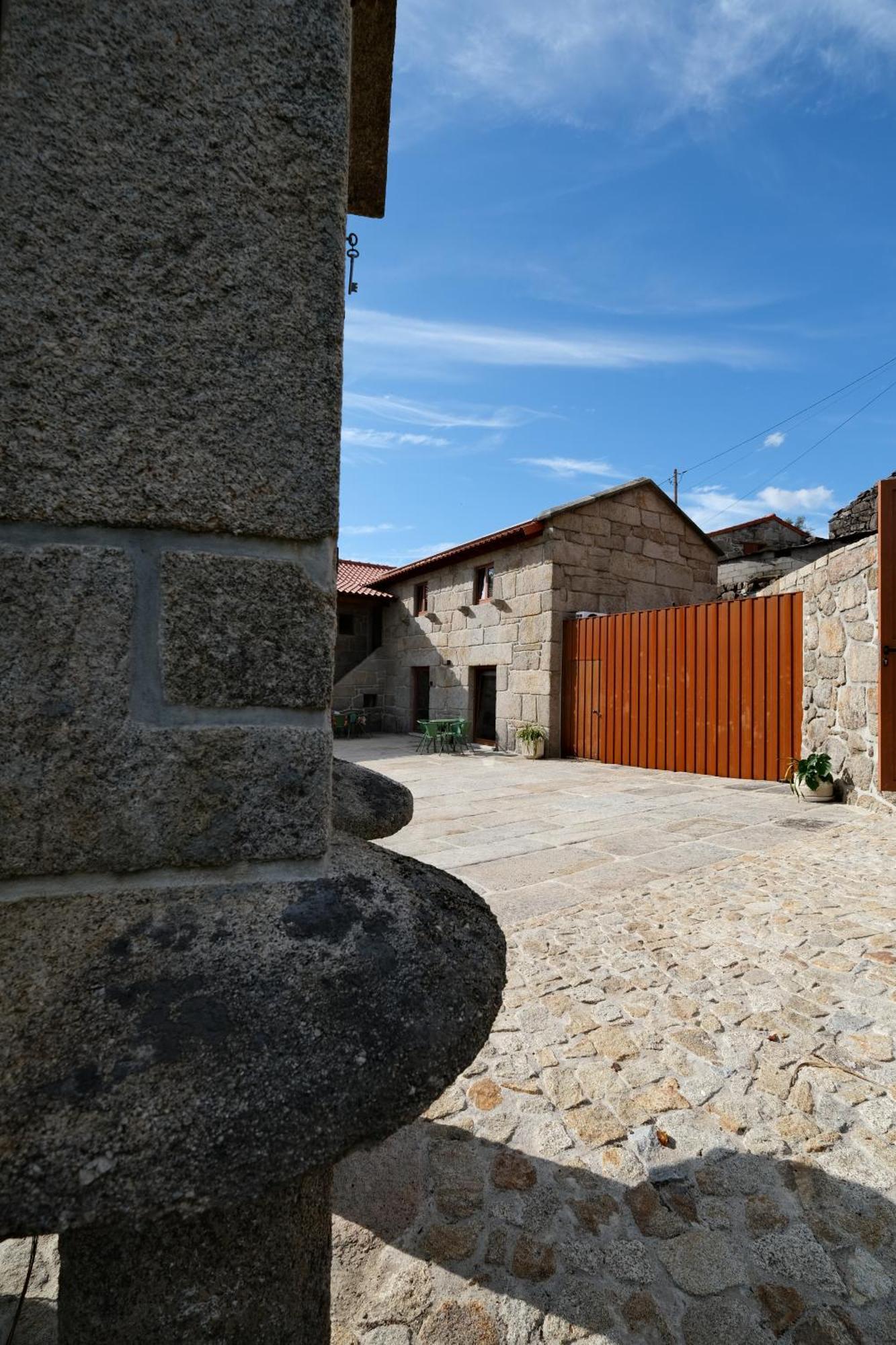 Jads Guesthouse Fafião Buitenkant foto